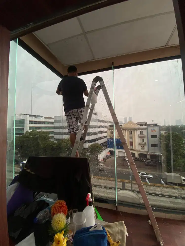 Kaca Film gedung