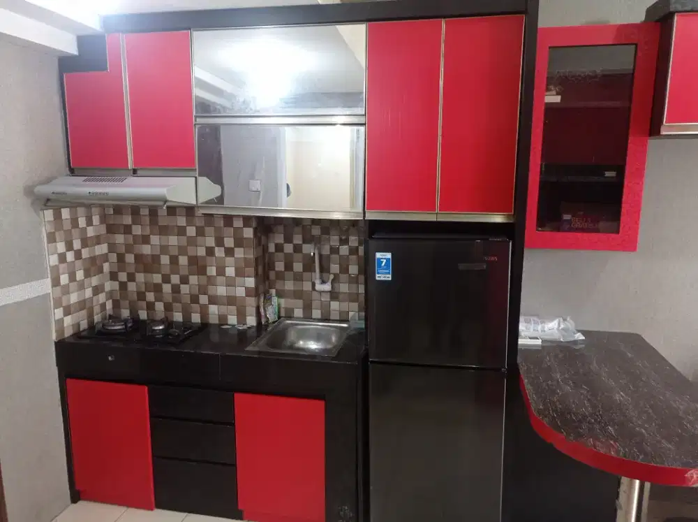 DI SEWAKAN APARTEMEN SERPONG GREEN VIEW, 2 KT.