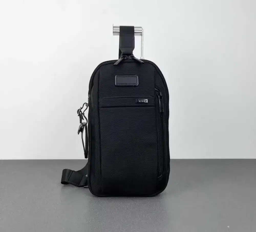 Tumi Alpha Sling
