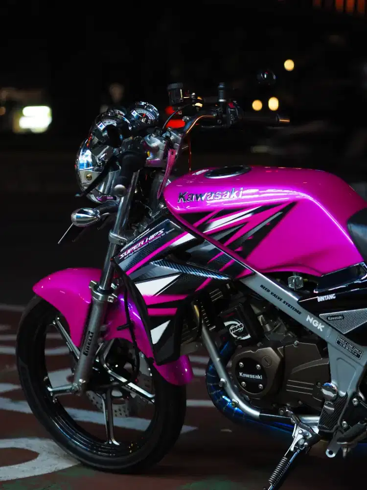Kawasaki ninja R SS 2011 low km pajak plat panjang