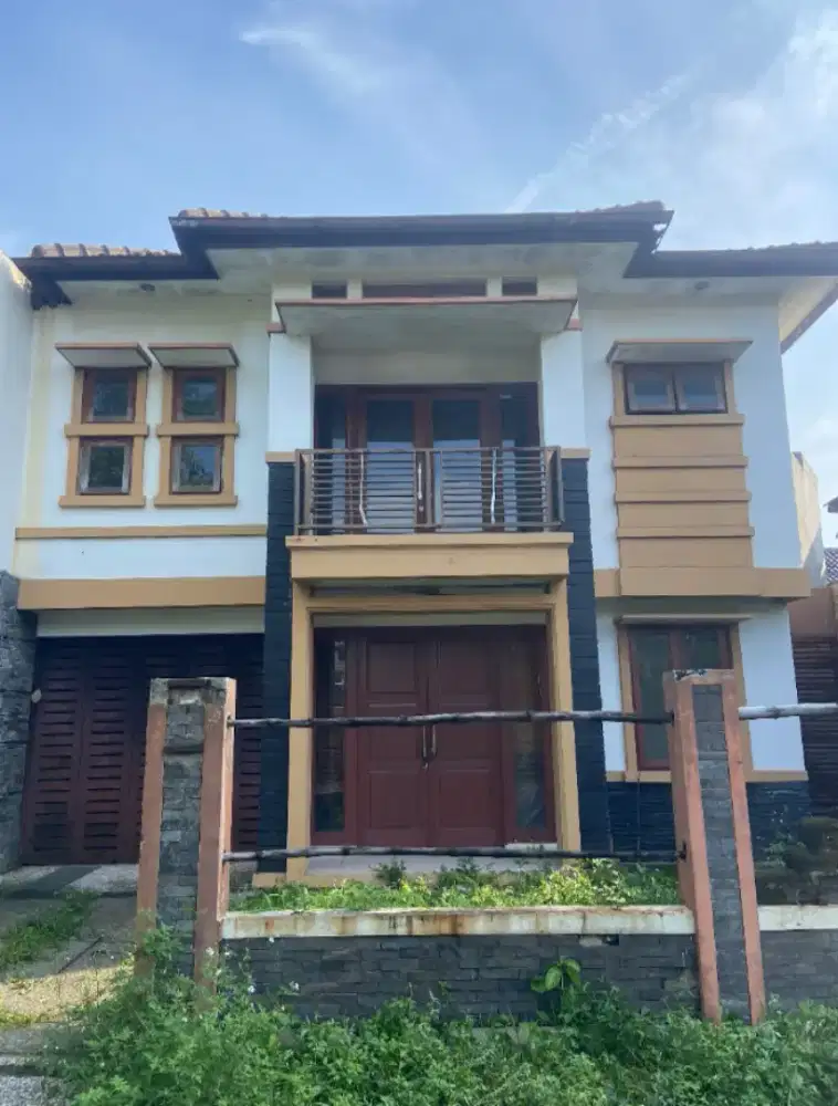 CEPAT !!! RUMAH ANTAPANI 2LT DIBAWAH PASAR !!!