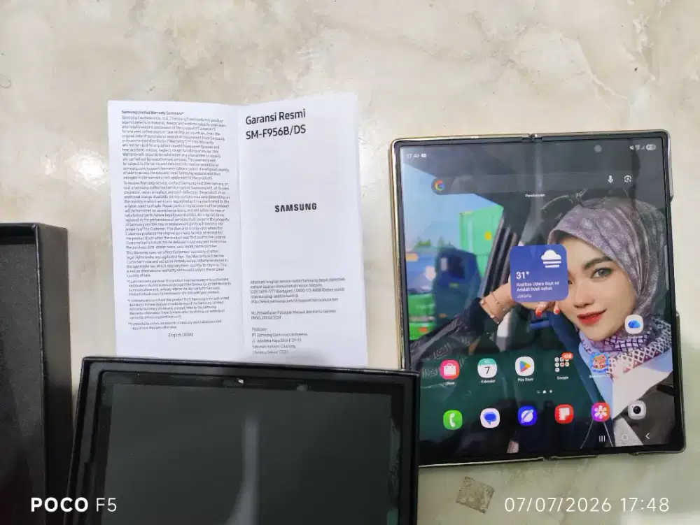 Samsung Z Fold 6