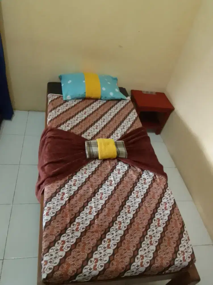 Dicari therapis pria 1 orang
