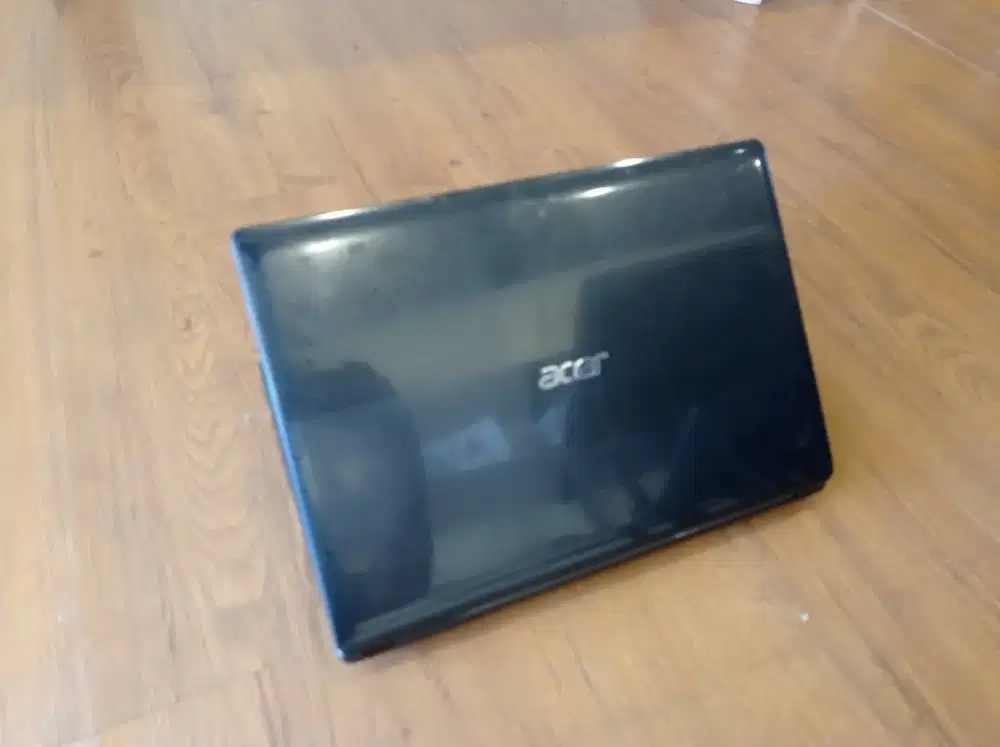 Laptop acer i3 gen 2 ram 4 hdd 160 hanya 1,4