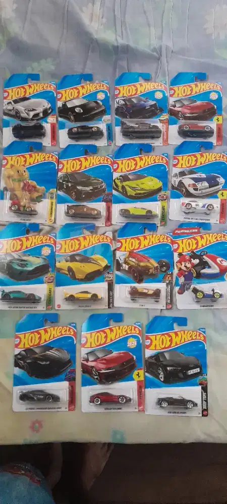 Irsyad jual hotwheels baru murah bagus