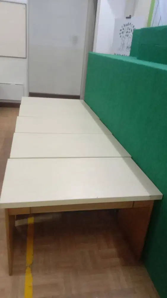 Meja Komputer uk.89X49X57