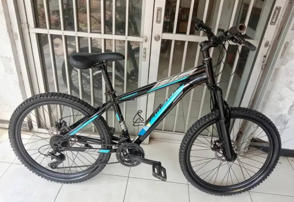 Sepeda gunung MTB bekas uk24