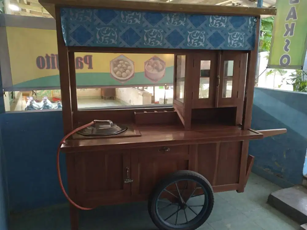 Dijual Gerobak Bakso Lengkap