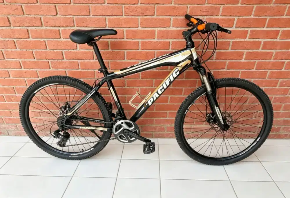 Sepeda gunung MTB Pacific uk26
