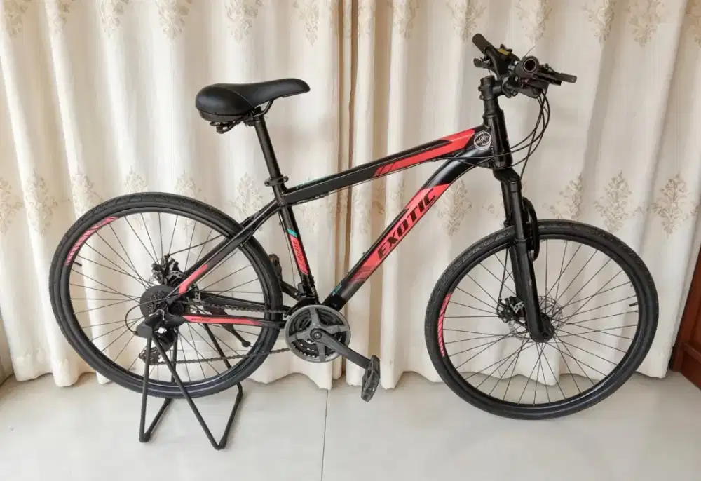 Sepeda gunung MTB alloy uk26