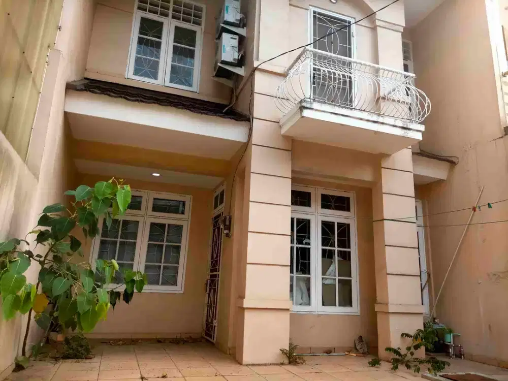 Dijual Rumah Taman Palem Lestari