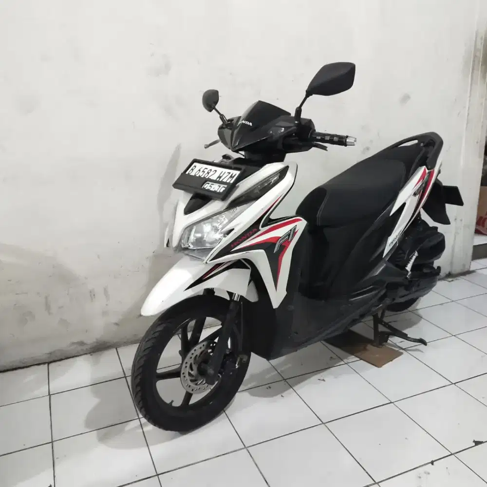 Honda Vario KZR 2014 Orisinil Lengkap Bagus