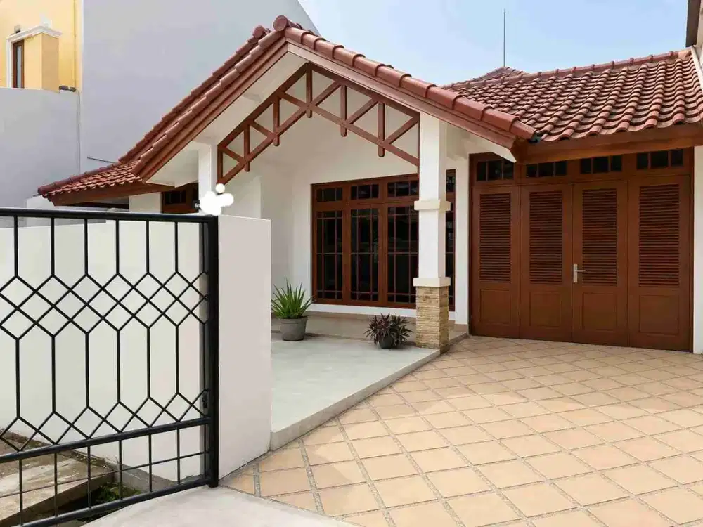 Disewkan Rumah Besar Di Harapan Indah Satu Bekadi Barat