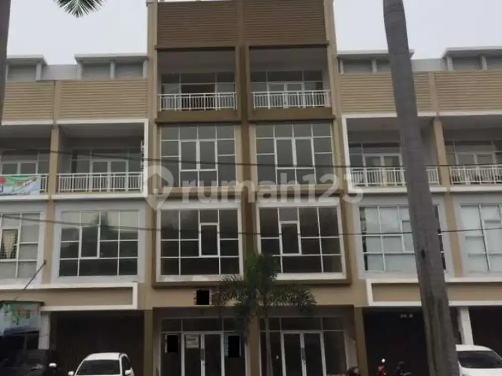 Ruko 4 Lantai Lokasi Strategis Taman Surya 5 Royal Crown, 067 Jel