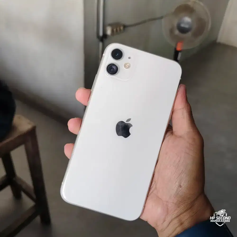 iPhone 11 128GB ibox lengkap mulus normal