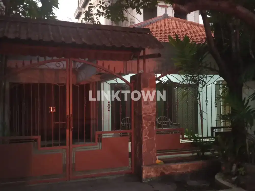 Termurah Rumah Selangkah ke Pusat Kota Surabaya di Manyar Rejo