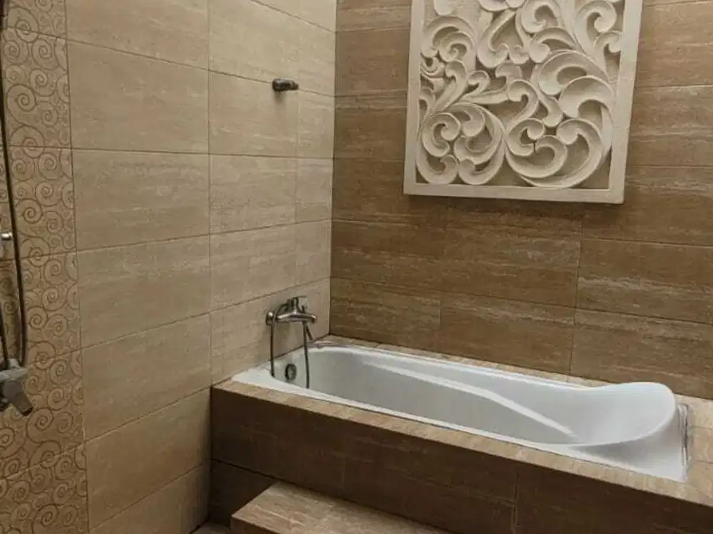Jual Rumah Kawasan The Springs Gading Serpong Dekat dengan BSD
