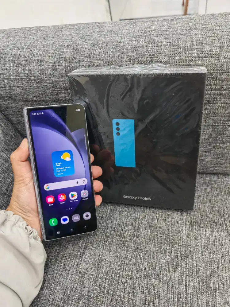 Samsung Z Fold 5 12/256 Fulset ori no minus resmi sein
