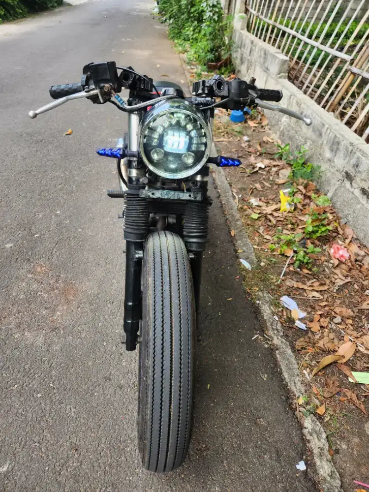 Pulsar 220 thn 2011 kastem