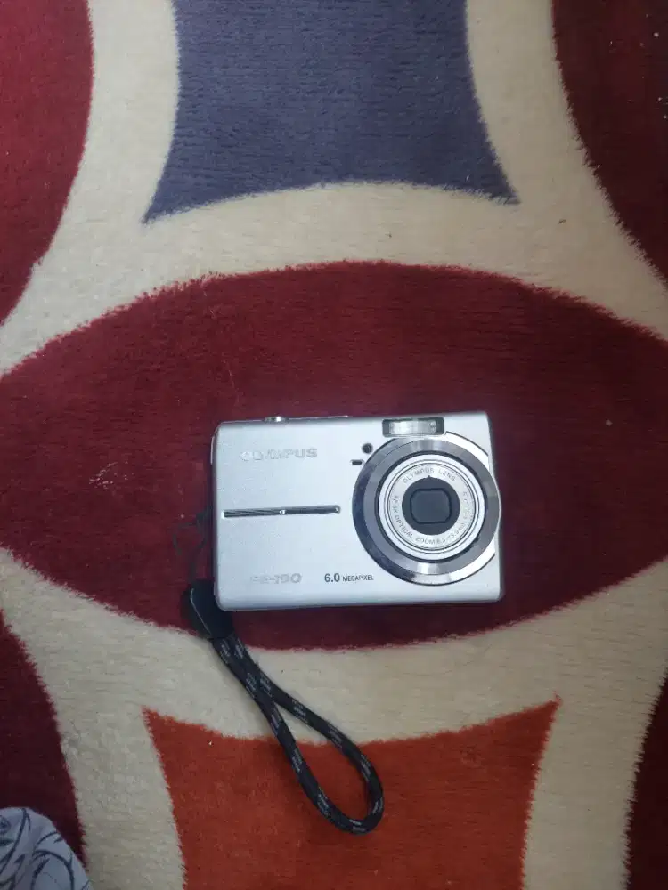 Kamera Digital Olympus fe 190 preloved