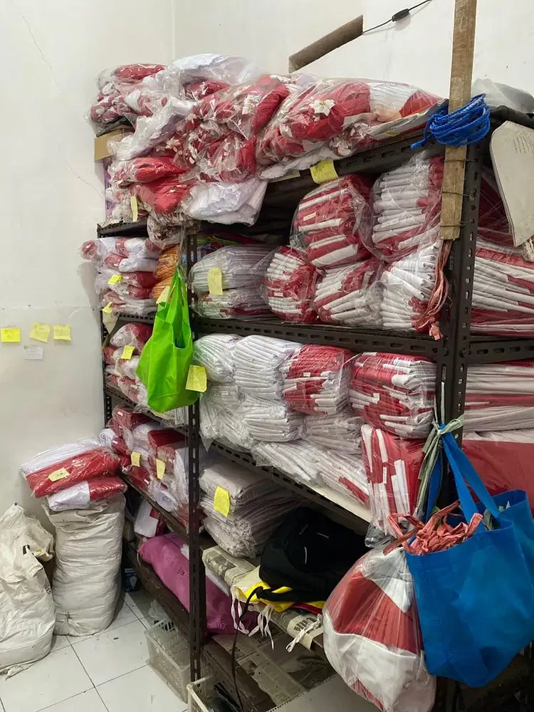 Bendera merah putih agustus