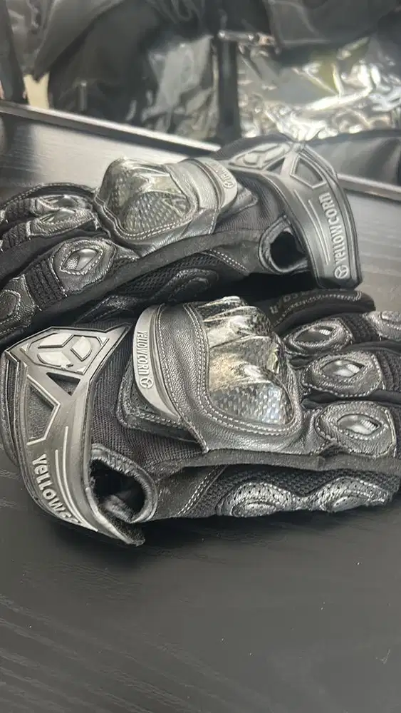 JUAL CEPAT GLOVE CARBON YC SIZE M