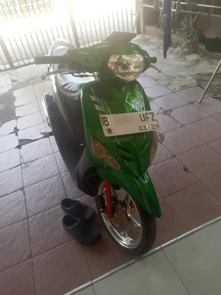 Mio hijau mulus