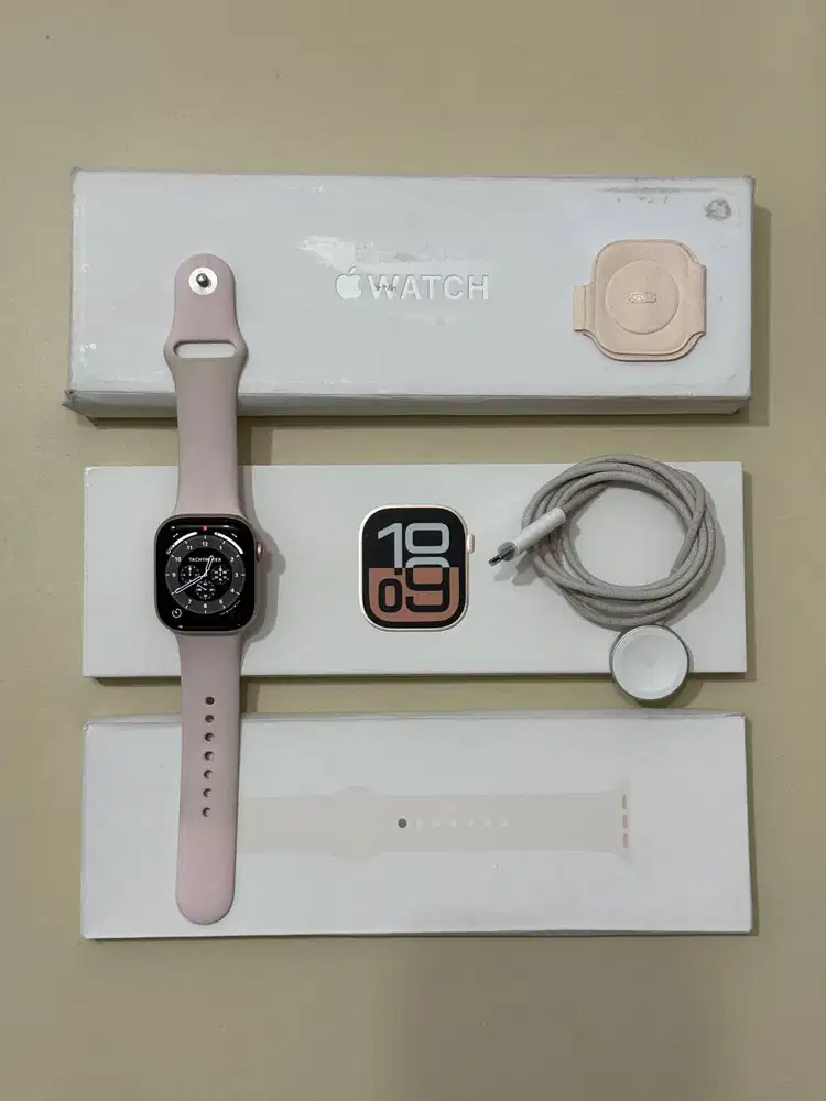 Apple Watch Series 10 42mm - Rose Gold - Garansi Resmi On Oktober 2026