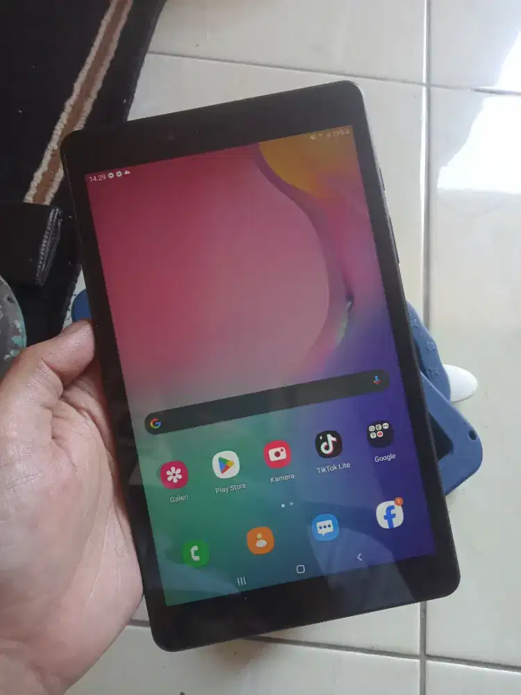 Samsung tablet A8 2019