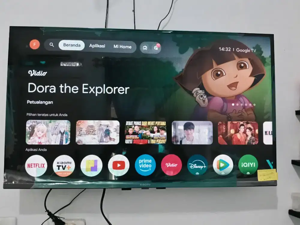 Dijual Tv merek Xiaomi  layar QLED