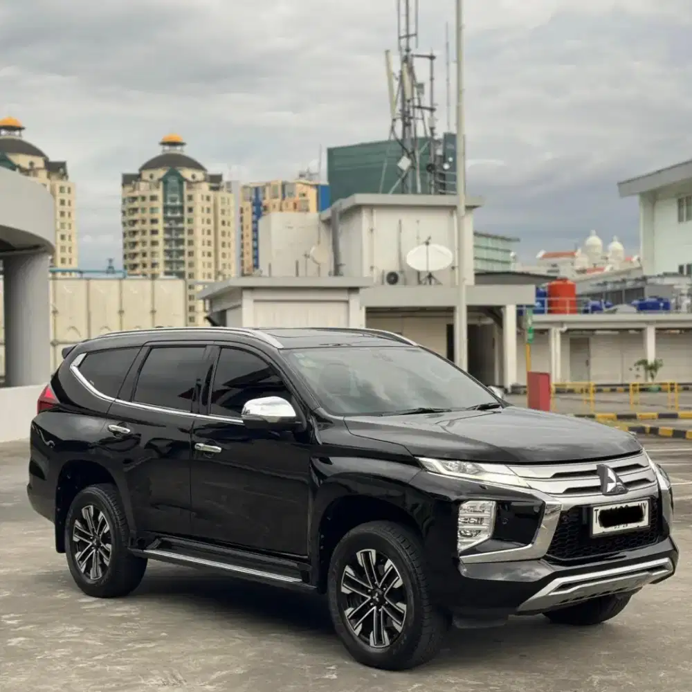 Mitsubishi Pajero Sport Dakar 2023
