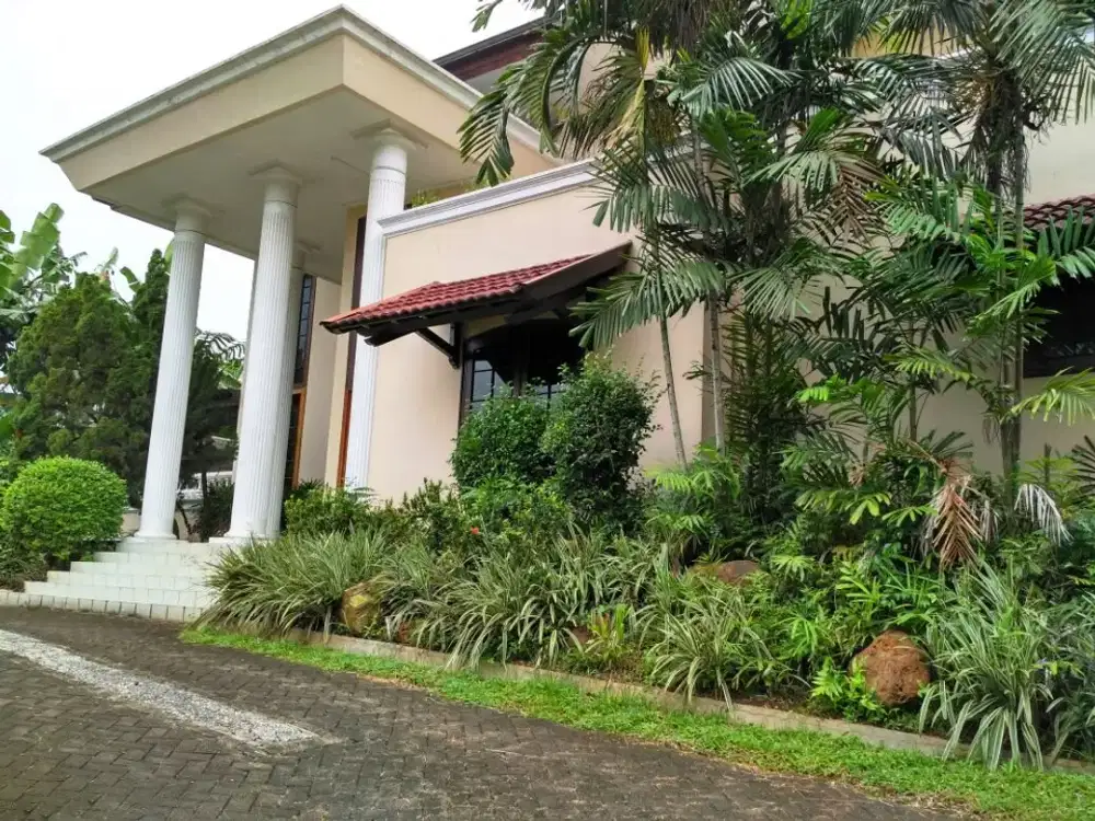Dijual Rumah Mewah Classic Modern Style di Bukit Golf Pondok Indah, Jakarta Selatan