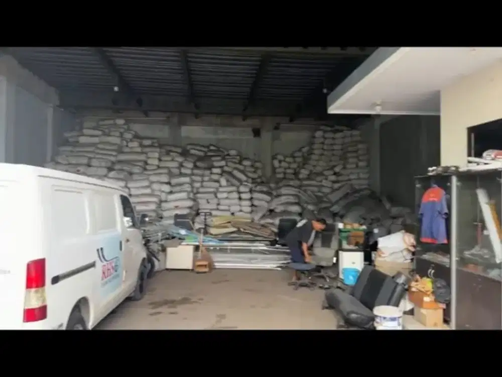 DIJUAL KAVLING DAN BANGUNAN AKSES JALAN UTAMA HARGA TERMURAH DI PURI GARDENA