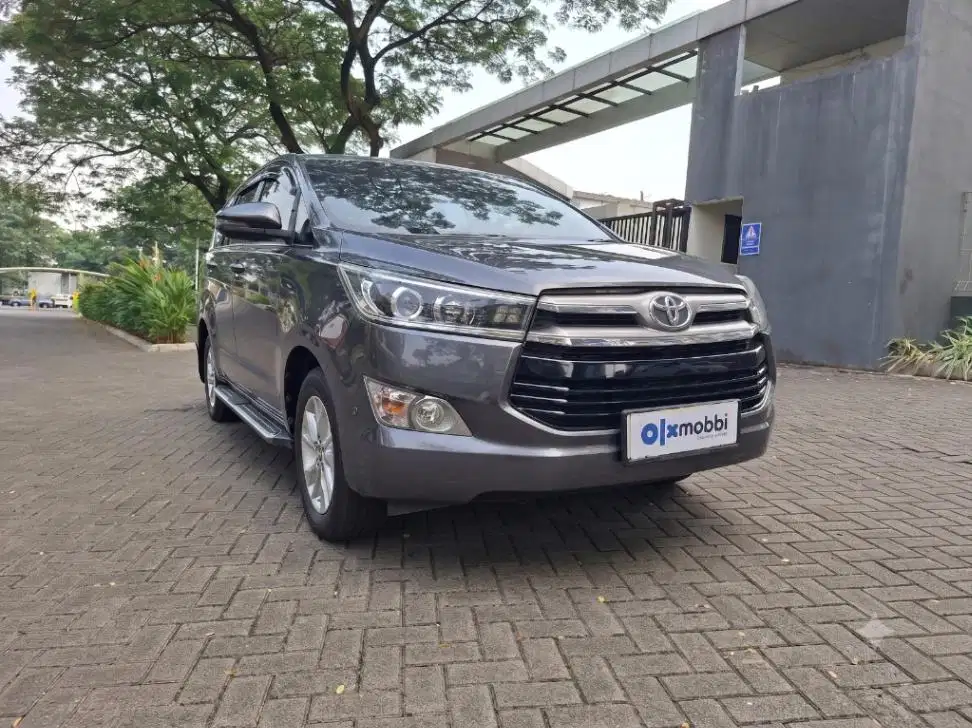 DP 5% Toyota Kijang Innova 2.4 V Solar-AT 2017 C4PJF