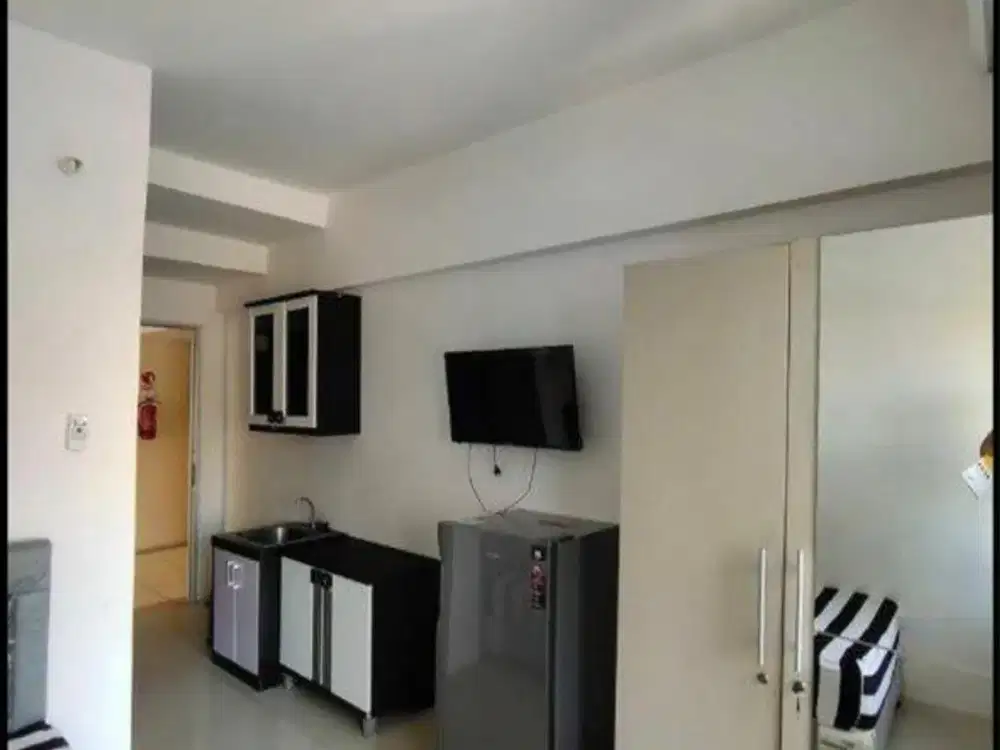 Apartemen  GUNAWANGSA Merr Furnished, hadap timur, lantai 15