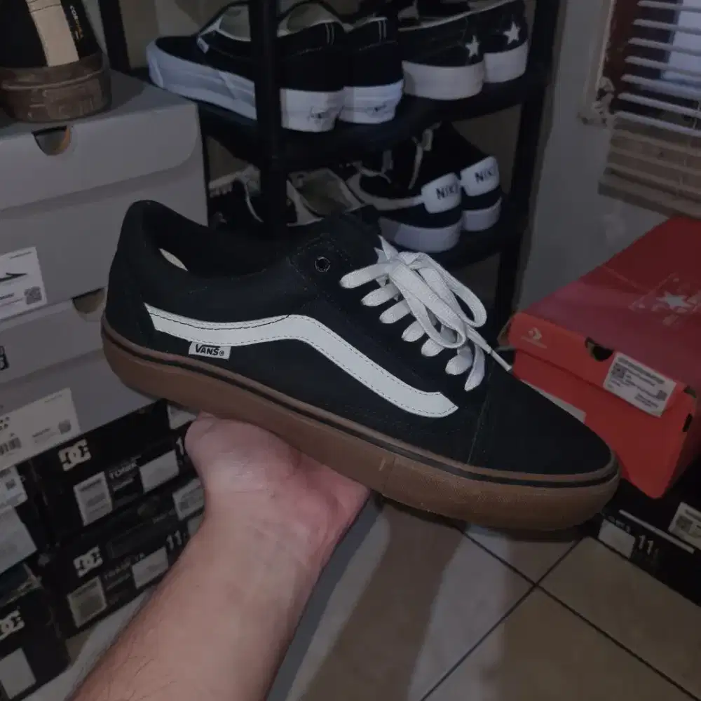 Jual Vans Old Skool Pro Black Gum