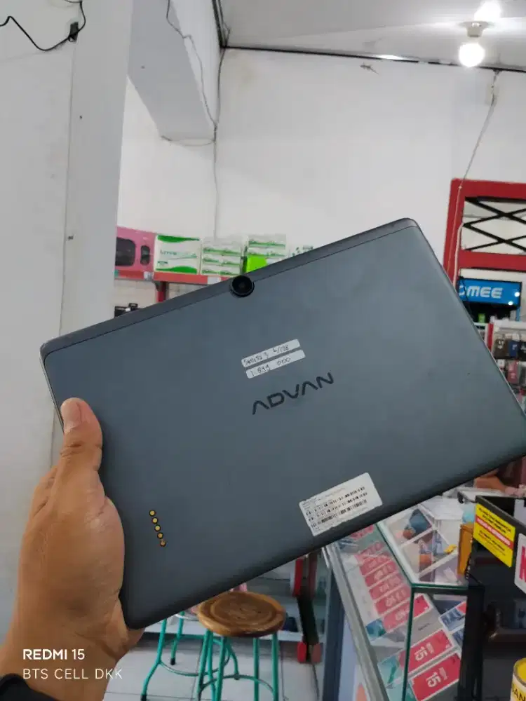 Tablet advan sketsa 3 6/128