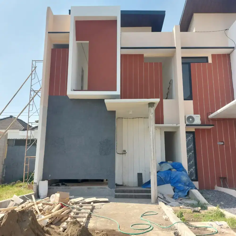 Rumah 2 lantai dekat Suhat dan kampus UB