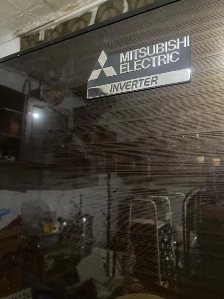 Kulkas 4 pintu mitsubishi preloved murah