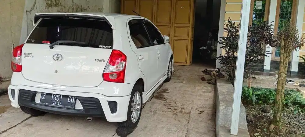 Toyota Etios Valco 2015 Bensin