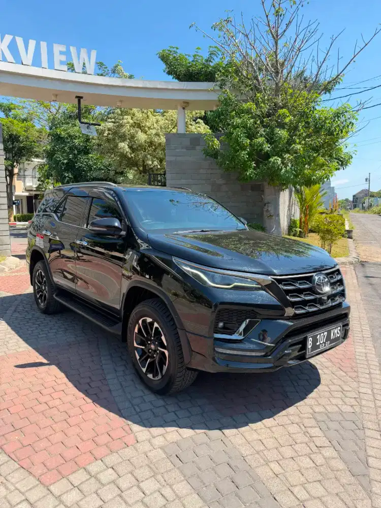 [Low KM] Fortuner 2.4 GR Sport Diesel AT 2022