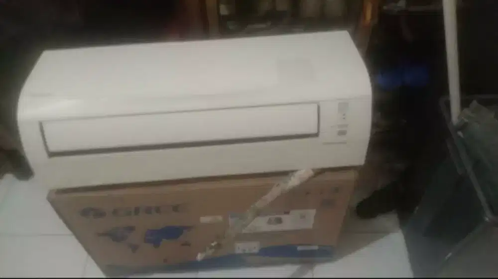 AC Daikin 1pk Thailand