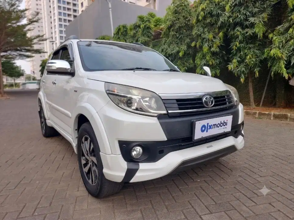 DP 5% Toyota Rush 1.5 TRD Sportivo Bensin-AT 2015 CPYCB