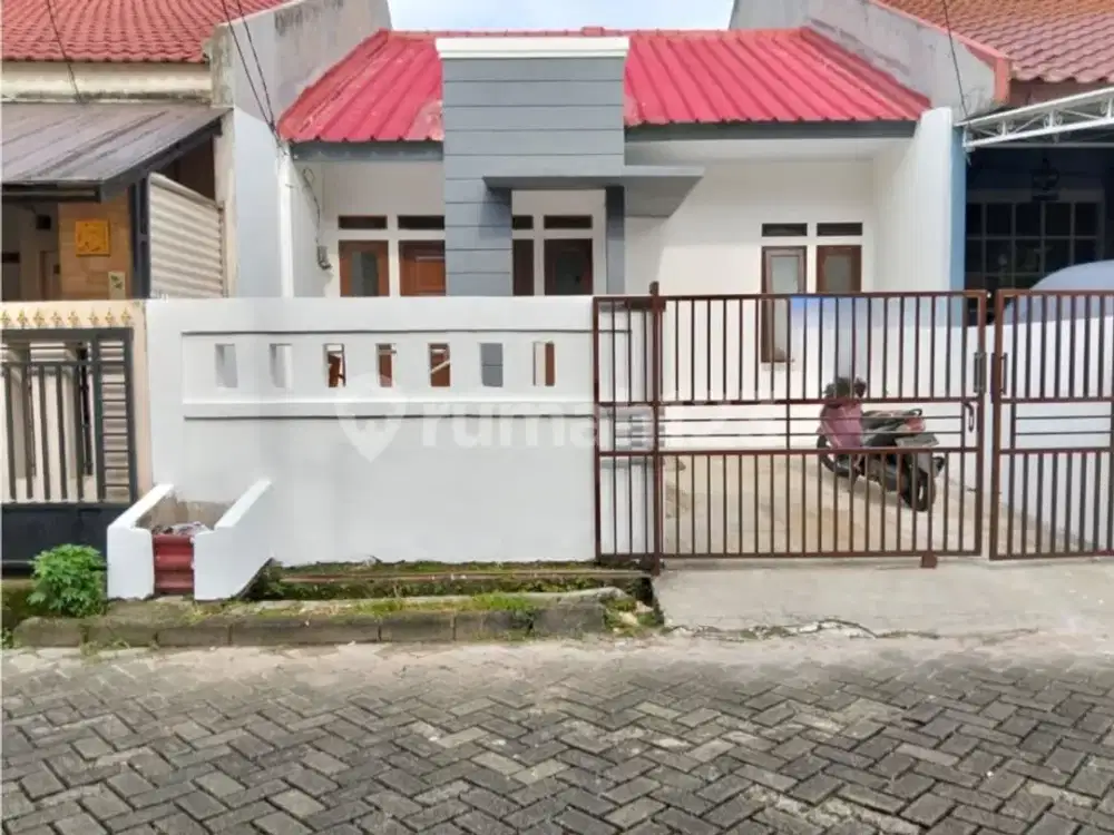 Rumah Siap Huni di Cluster Pinguin Graha Raya