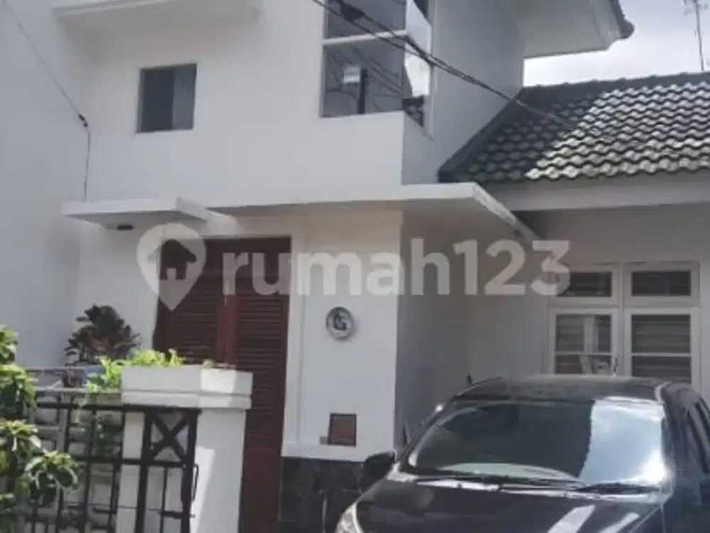 Rumah Terawat di Trulek Permata Bintaro Sektor 9
