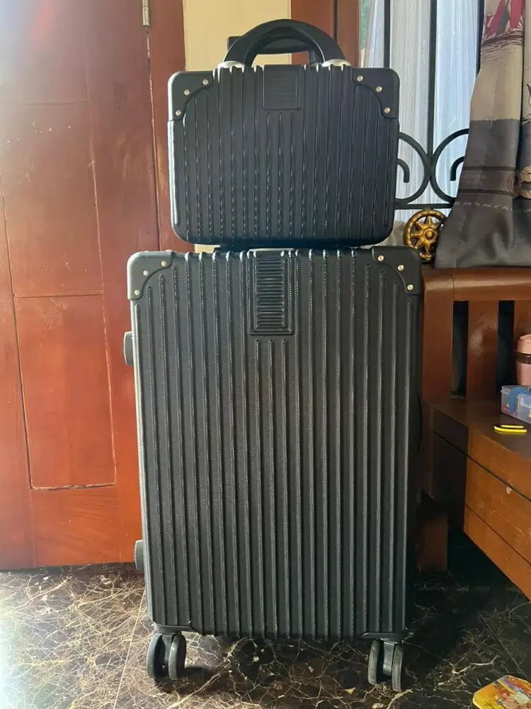 koper jzr suitcase 24+14 inch hitam