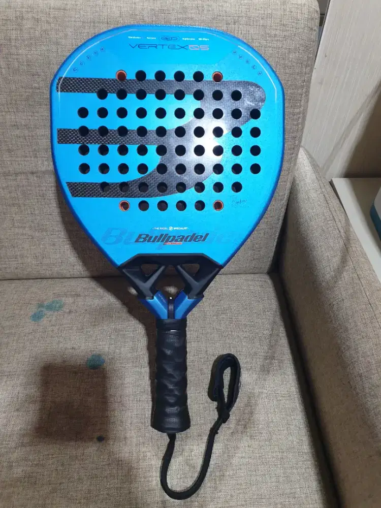 Dijual Raket Bullpadel Vertex Geo 05 2026 like new