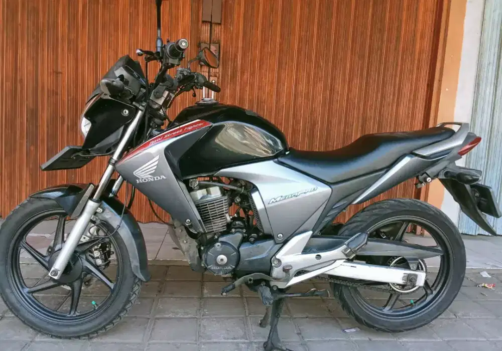 Honda New Megapro 2010, monoshock, taat pajak, cakep