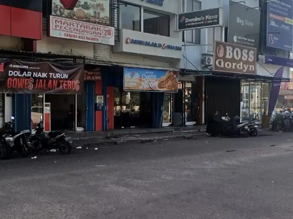 ruko gandeng 3 di citraraya.