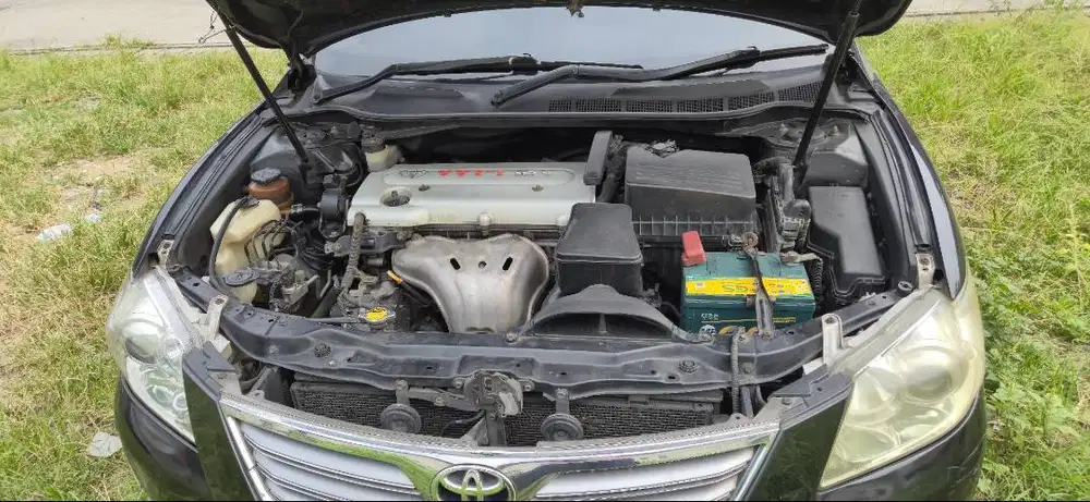 Camry 2.4 2008 plat Bekasi Kota